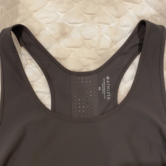 Athleta tank - Picture 4 of 4